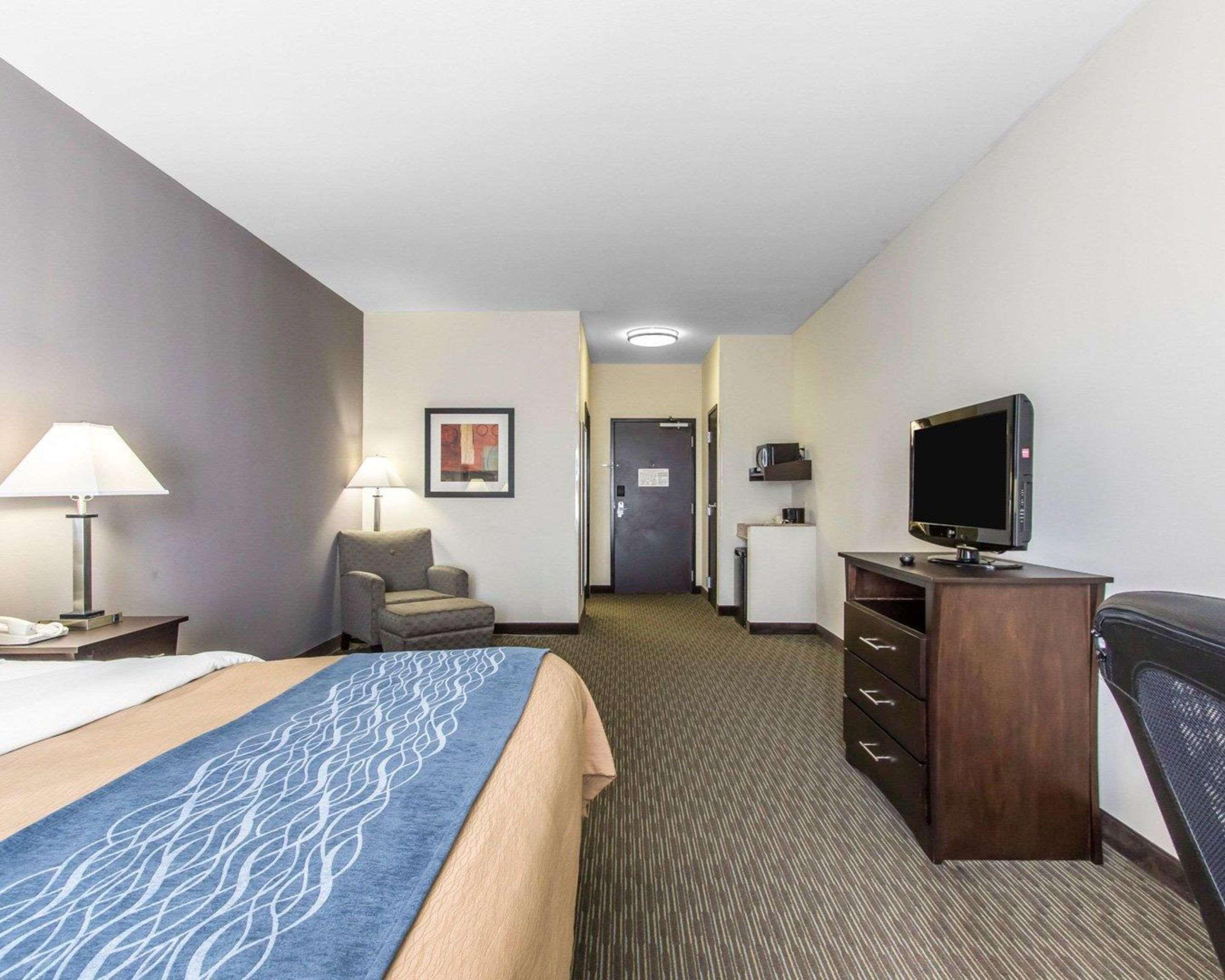 Comfort Inn & Suites Oklahoma City West - I-40 Exterior foto